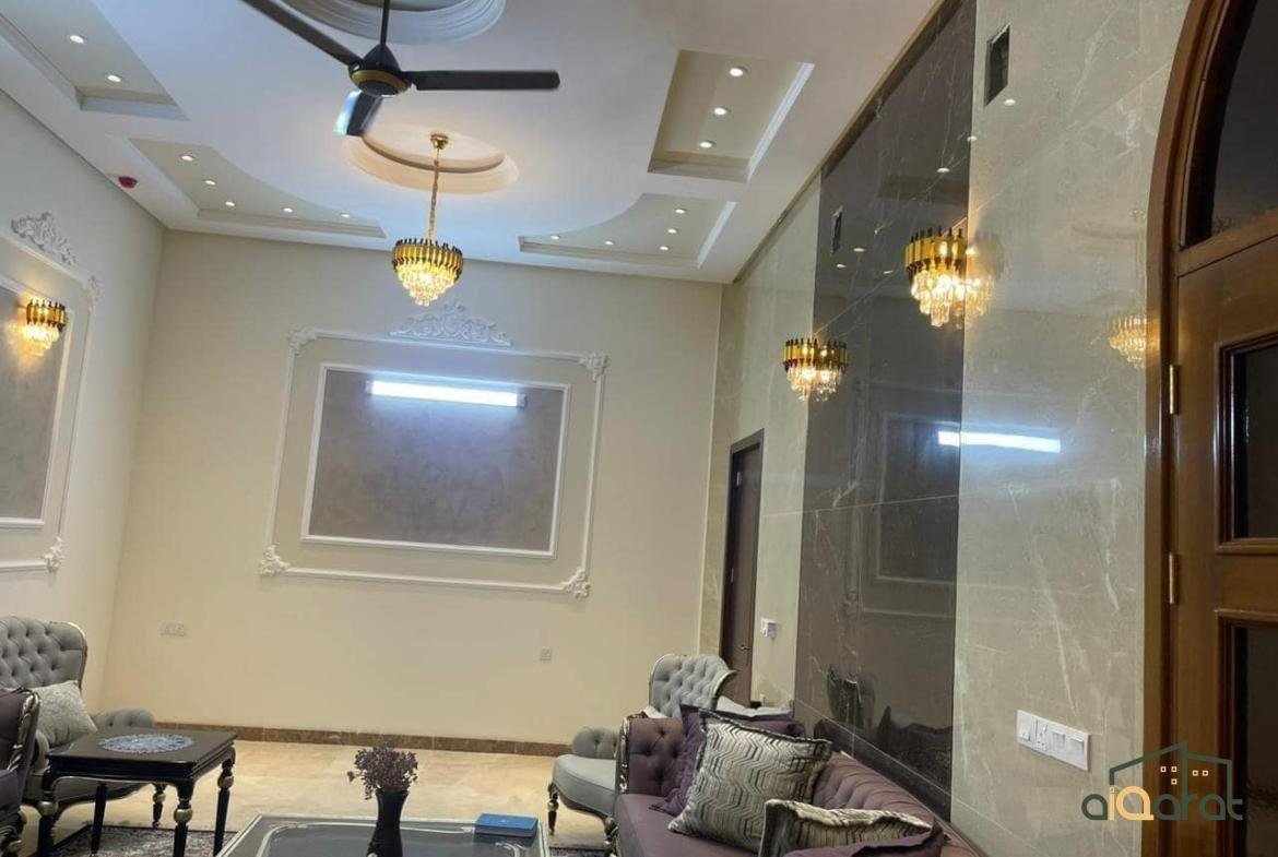 دار سكني للبيع في شارع فلسطين ٬سند مستقل (المساحة ٣٣٠ م٢ ) السعر للمتر ...