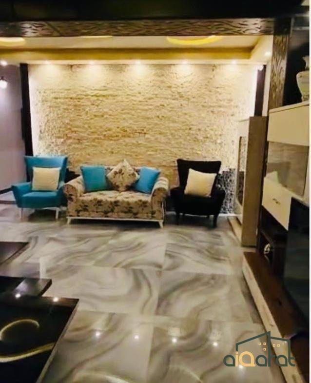 شقة أرضية فاخرة ومؤثثة بالكامل للايجار في منطقة اليرموك٬ ٢ غرف نوم +صالون + غرفة معيشة