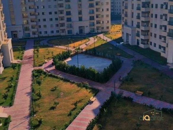 شقة سكني للبيع في مجمع اليمامة السكني /حي العدل (المساحة ١٢٩ م٢) السعر ٢٢٥٬٠٠٠ دولار مع الاثاث 19 y1 1