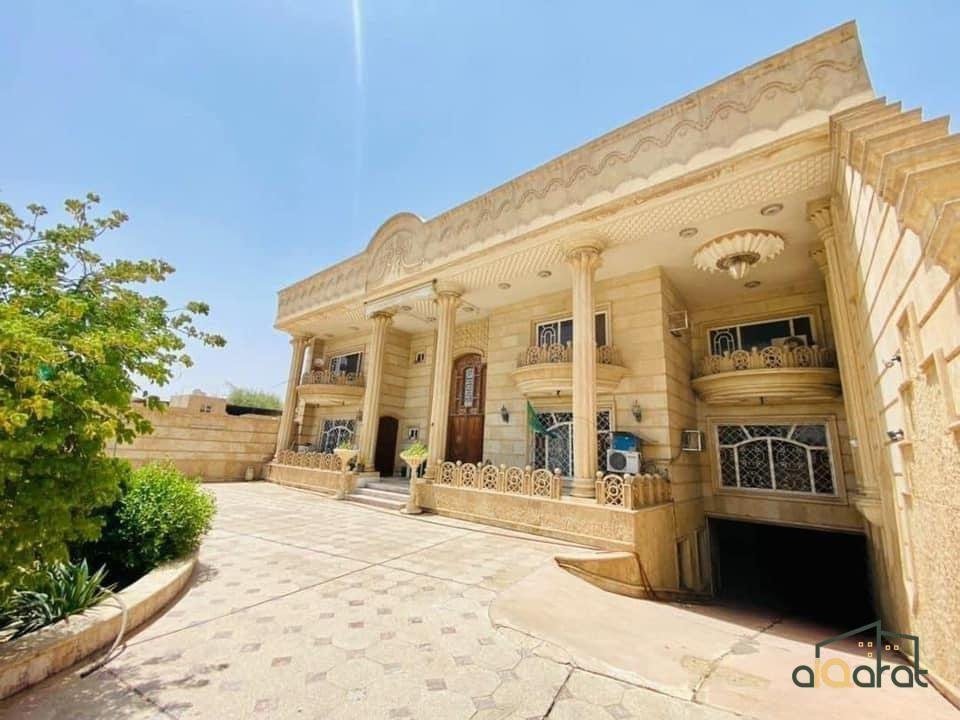 قصر سكني في منطقة العطيفية على نهر دجلة مع مسناية (المساحة ١٤٥٠ م٢) السعر غير معلن