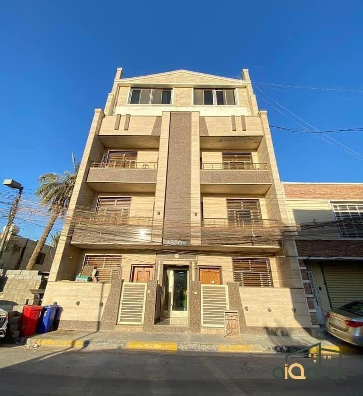 عمارة سكني بناء حديث في منطقة المنصور (المساحة ٣١٧ م٢) متكونة من ٢١ شقة مفروشة بالكامل٬ وارد شهري ٢١٬٥٠٠ دولار