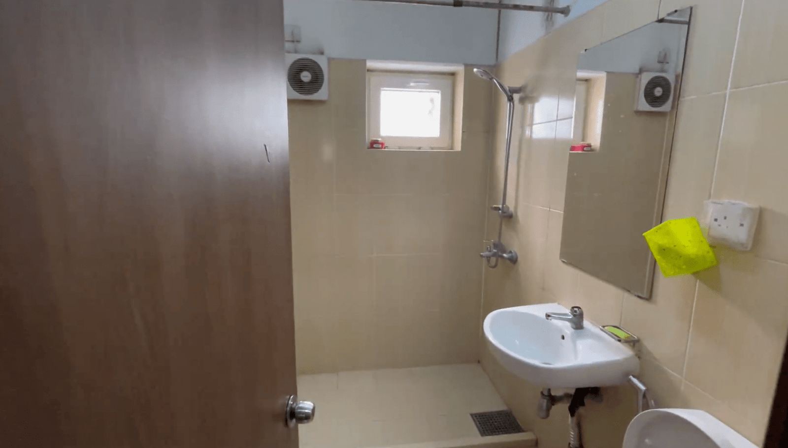 Screen Shot 2023-10-31 at 1.47.45 AM