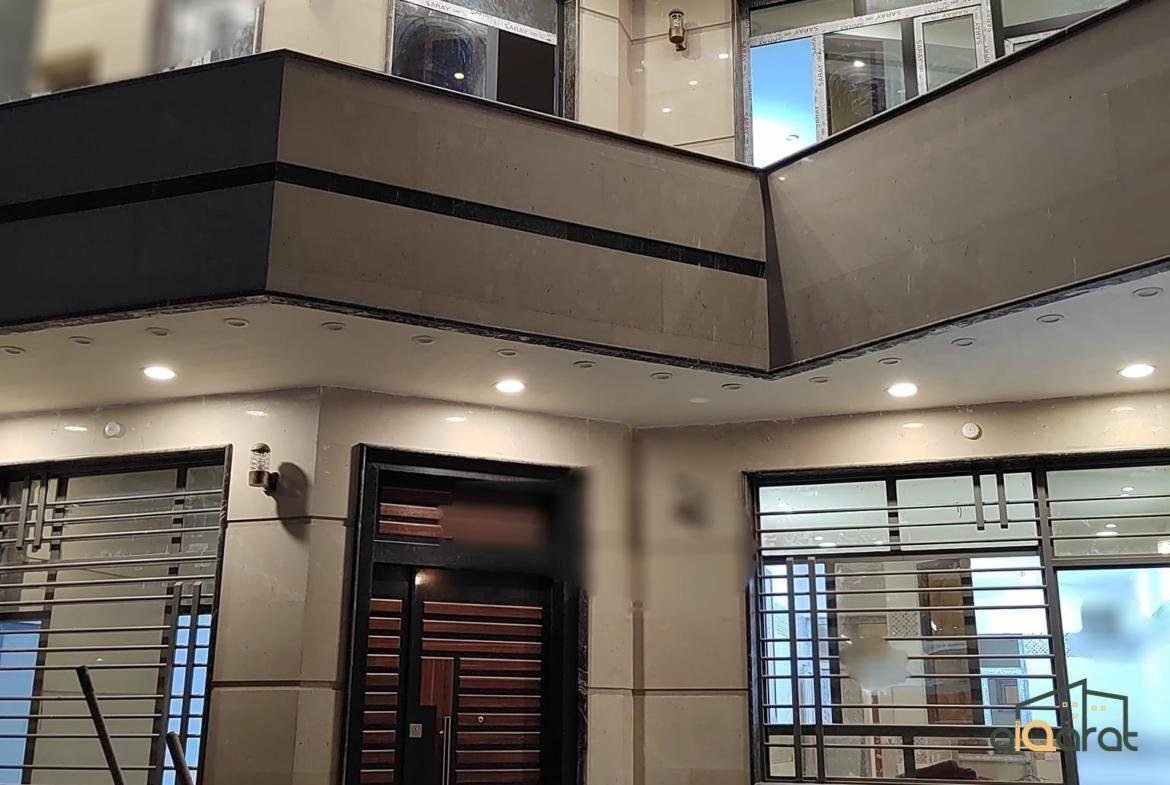 دار سكني للبيع في منطقة المعلمين-ناحية بغداد الجديدة (المساحة ٢٤٠ م٢) السعر ٧٣٠ مليون دينار