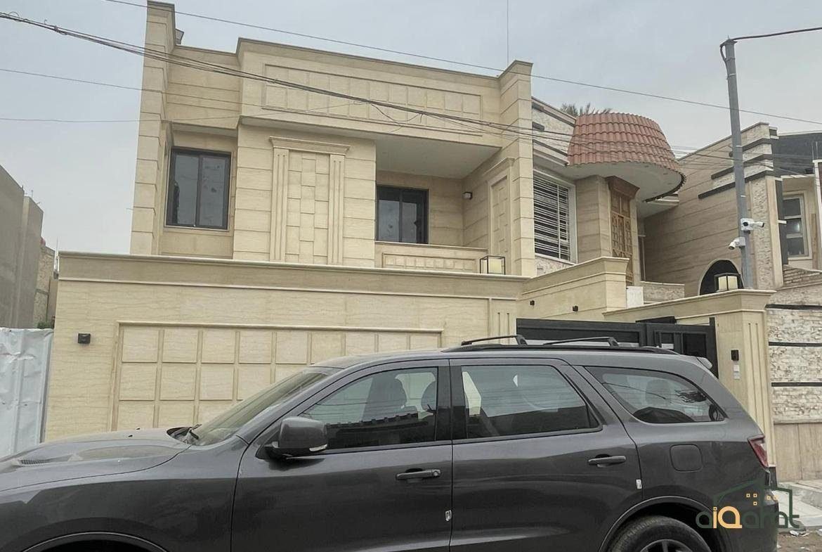 دار سكني حديث للبيع في منطقة الكرادة خارج (المساحة ٢٩١ م٢) السعر غير معلن