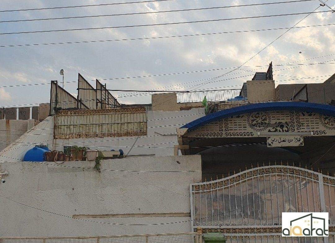 دار للبيع في الشرطة الرابعة٬قرب نجنع رزان(٢٠٠م²)السعر ٣٥٠مليون دينار