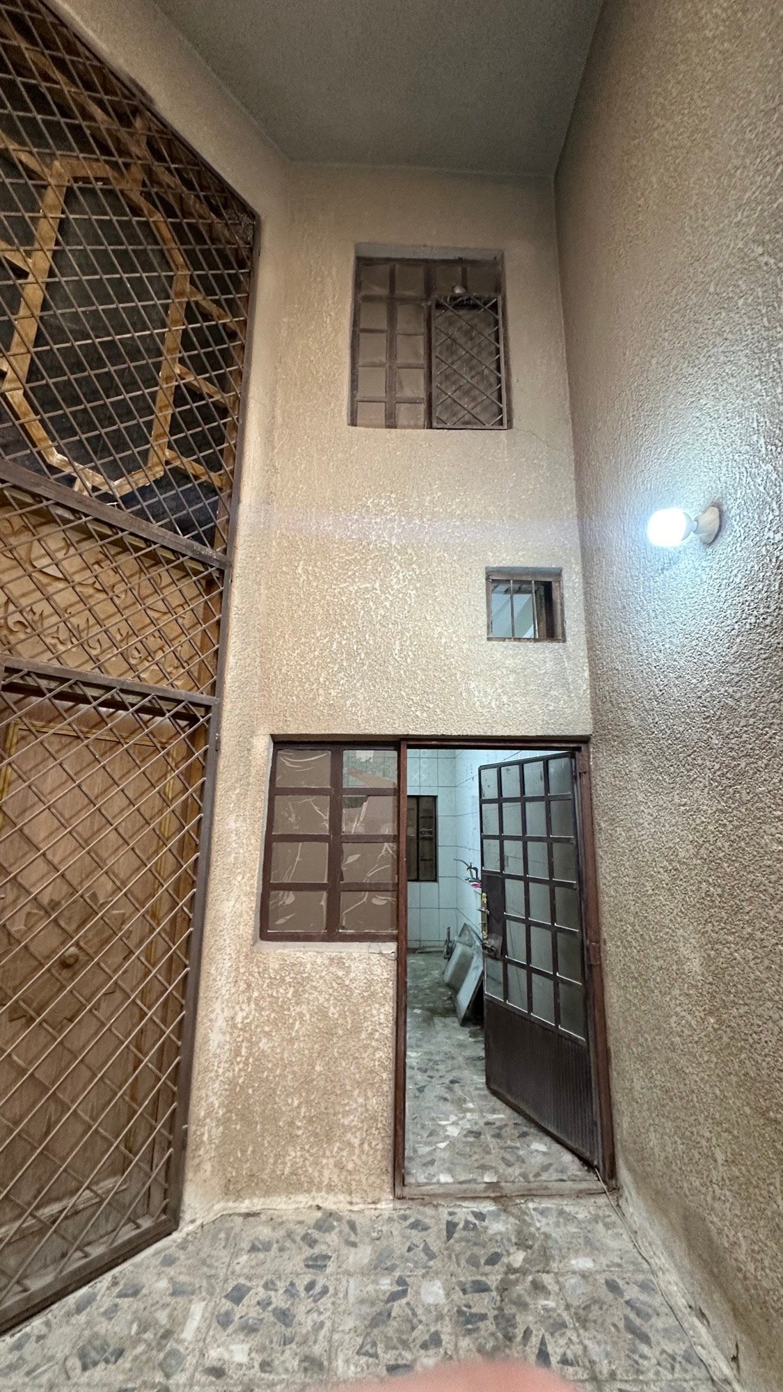 image_picker_2D1C2394-1C1C-4521-B73E-083E0169E573-1730-000000DB26154F8A