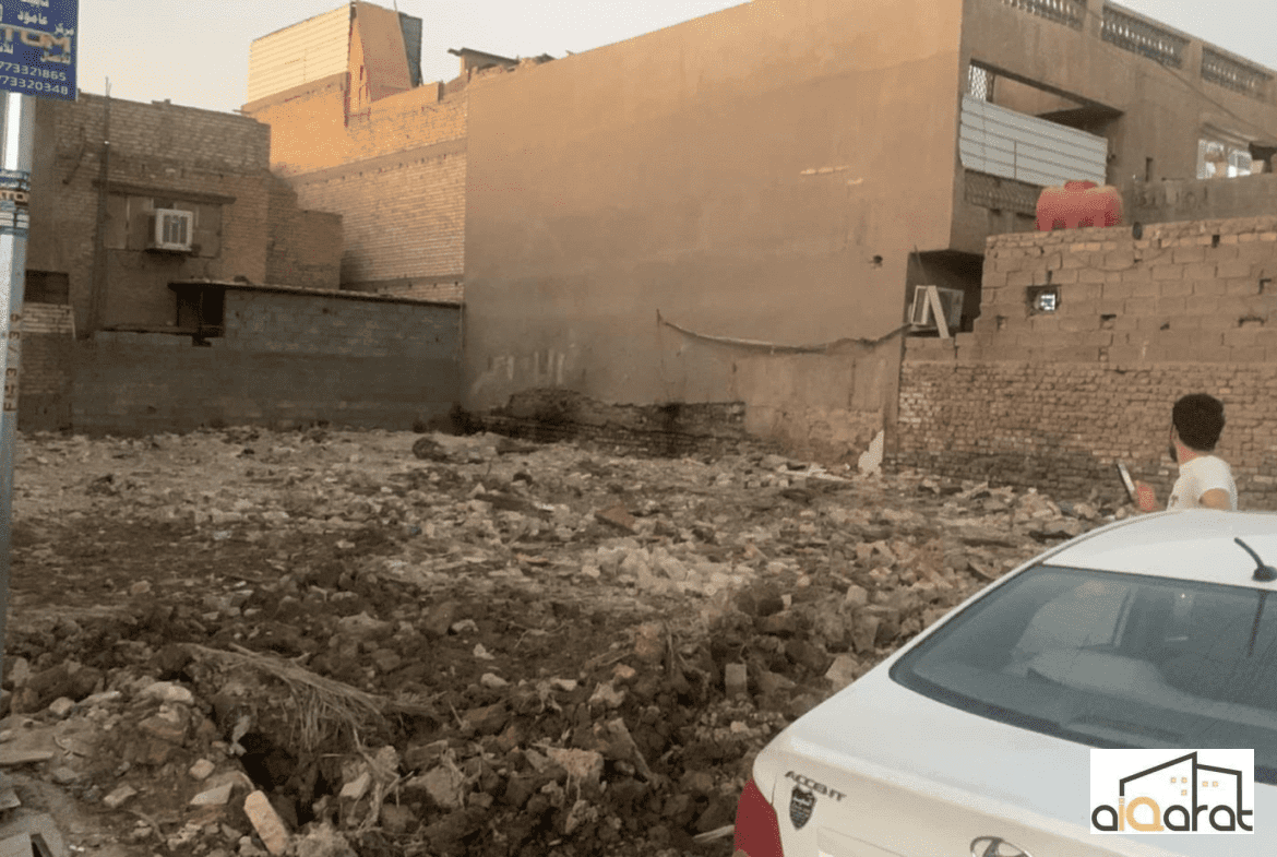 أرض للبيع في الشعب٬حي عدن(٣٠٠م²)السعر١٬٦٠٠مليون دينار للمتر