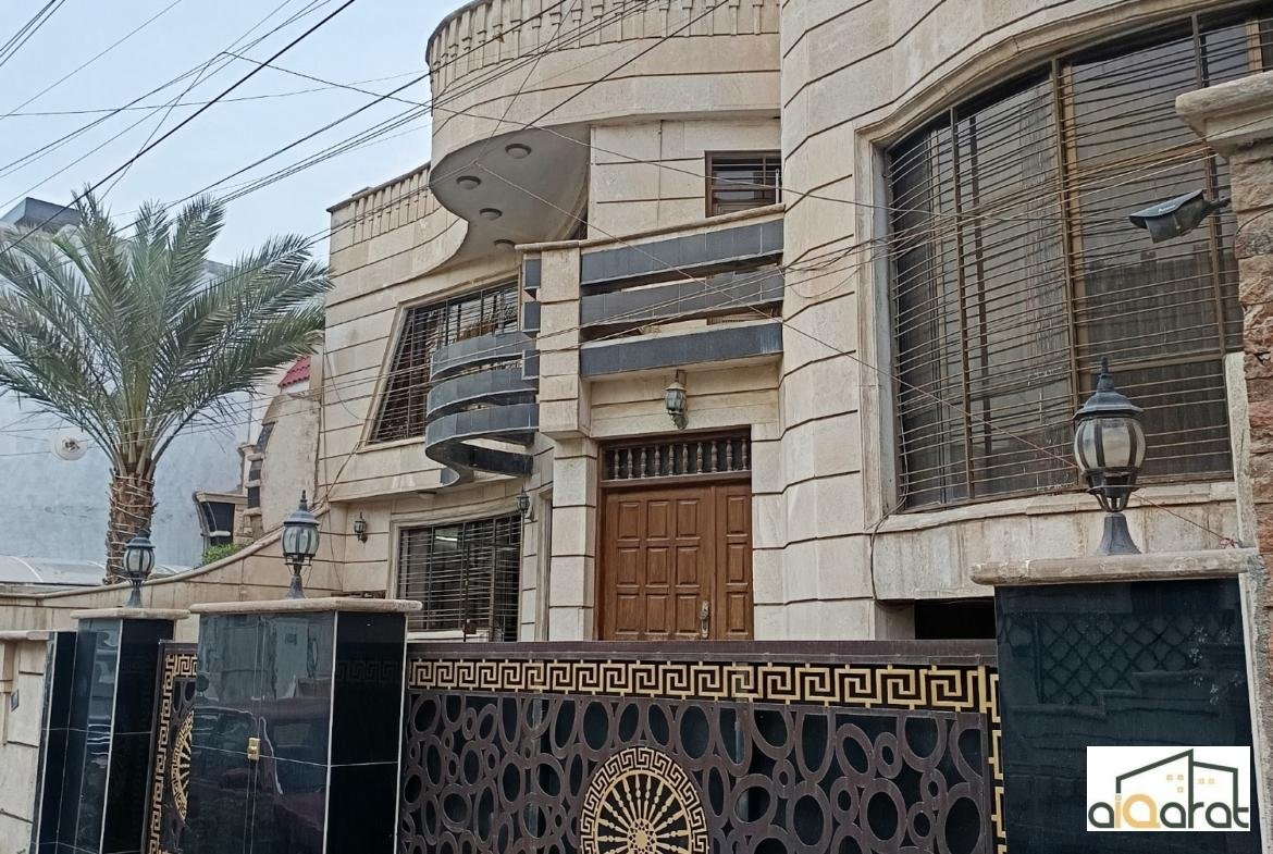دار للبيع في المنصور٬حي المهندسين(٣٠٠م²)السعر للمتر ٥٠٠٠دولار