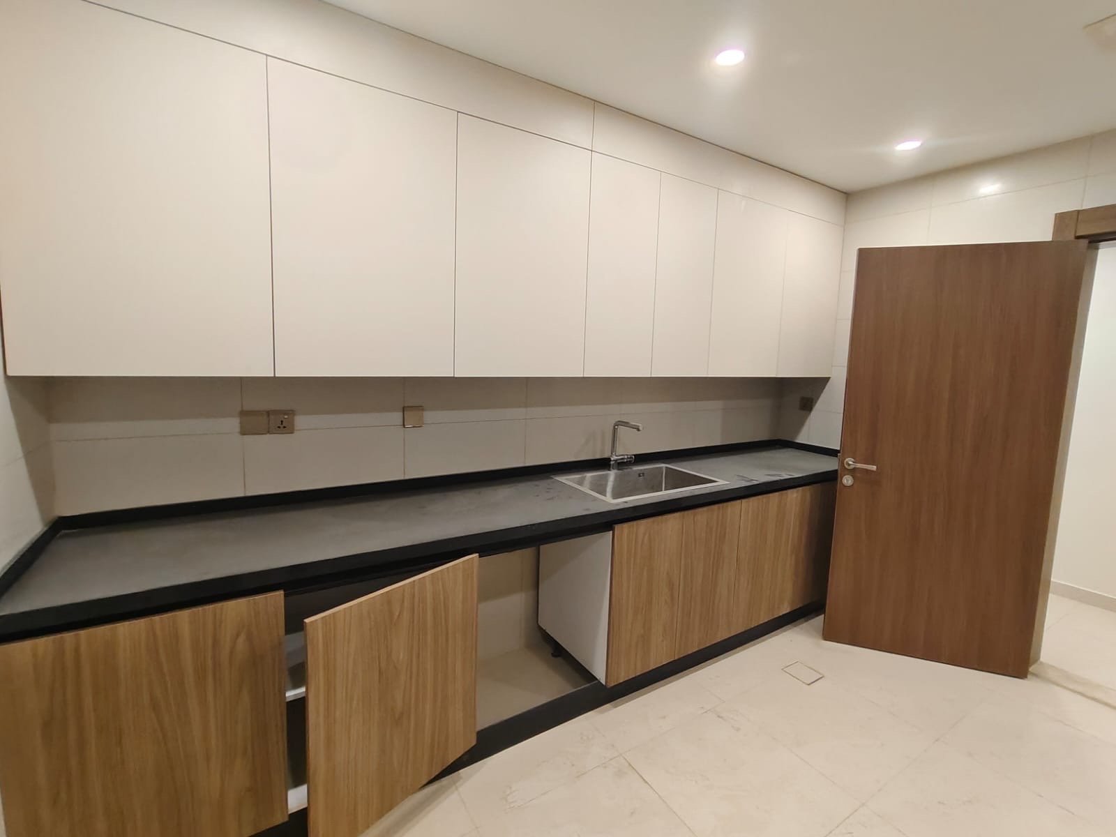 image_picker_68DBCDF2-A755-404B-BD4C-8B96594F7420-14414-000007BFF326057A