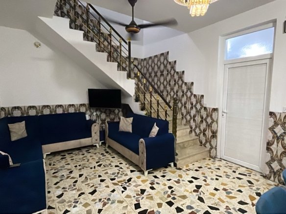 image picker B61F6D00 8927 4610 8FD4 C70D3F37BF95 36082 0000077F85927A2B e1763224676943