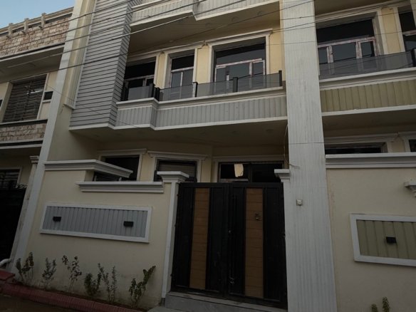 image picker FFF4FEF5 06B8 4250 9154 145AACE45452 14545 00000543E458BF85