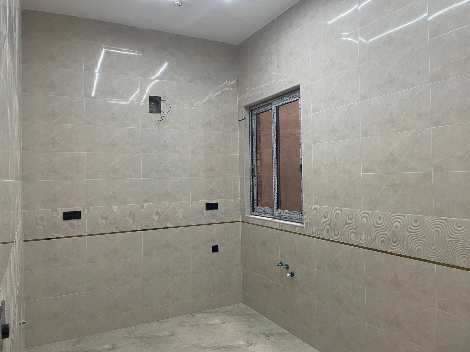 image picker F91898F7 D1EB 45A7 B317 22BAE78EC70D 1474 0000006948AC7B2D