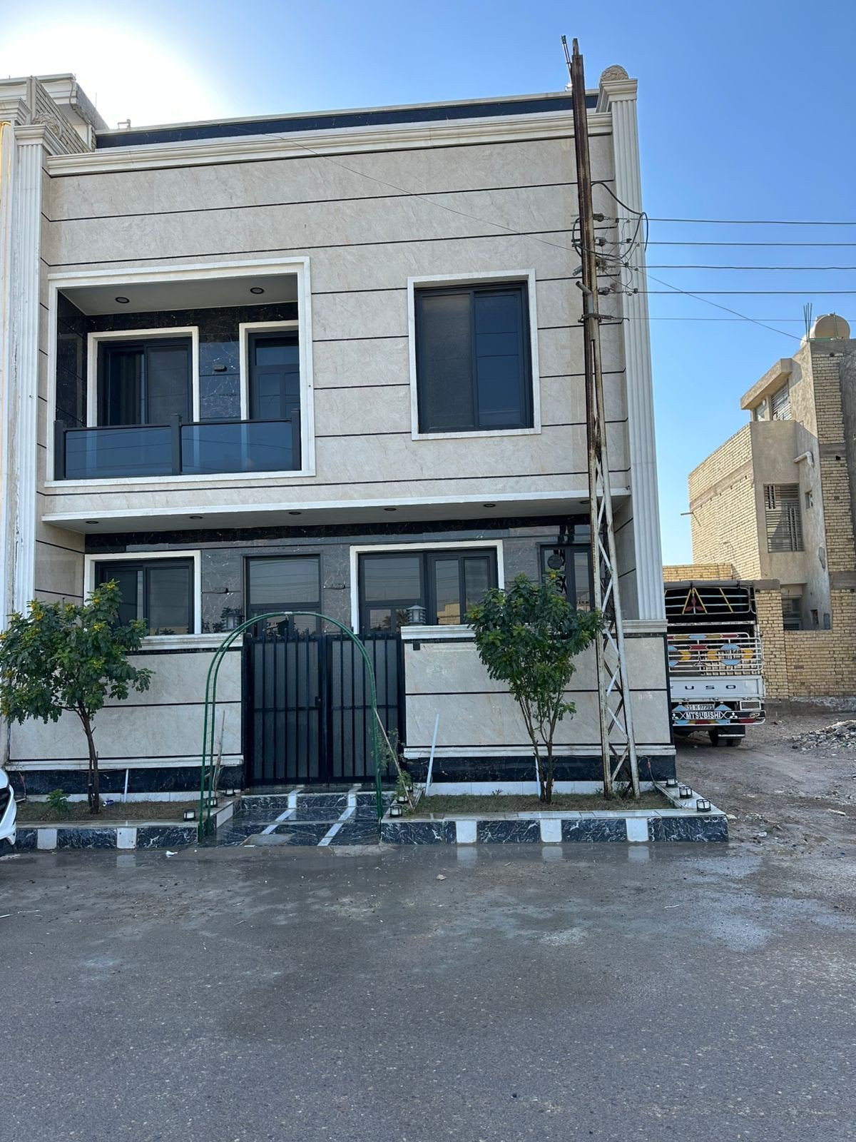 دار للبيع في الدورة (٥٠م²)السعر ١٩٠مليون دينار