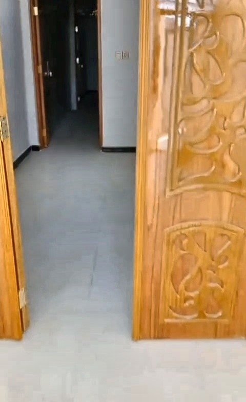 دار للبيع في النجف- الحولي شارع 30الثاني مقابل مول نصر الله(١٠٠م²) السعر ٨٨مليون دينار