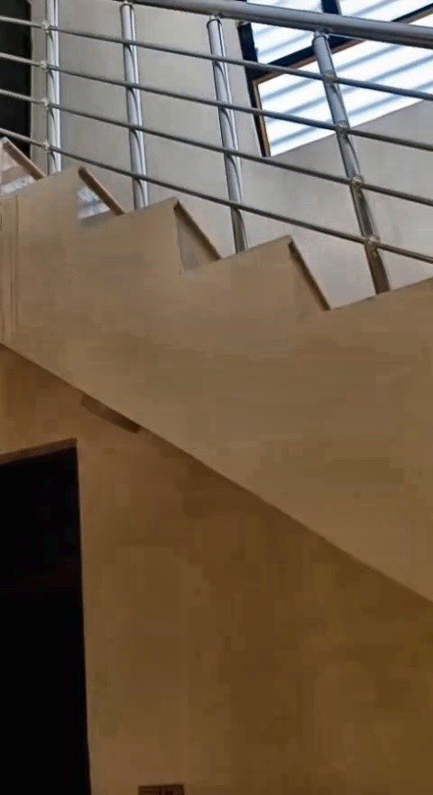 دار للبيع في النجف- الحولي شارع 30الثاني مقابل مول نصر الله(١٠٠م²) السعر ٨٨مليون دينار