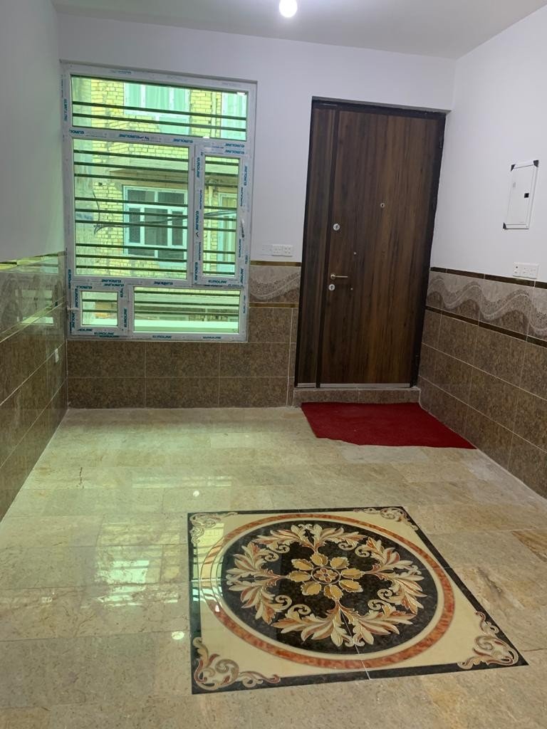 دار للبيع في كرادة داخل(١٧٨م²) السعر للمتر ٤٬٢٠٠دولار